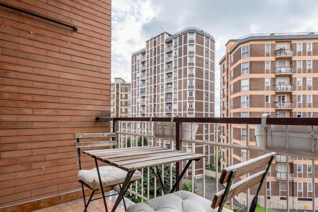 Green Oasis In Milan - Apartment Free Wifi - Policlinico San Donato - San Donato Milanese Eksteriør billede